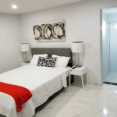 Posada Studios San Juan Luaran gambar