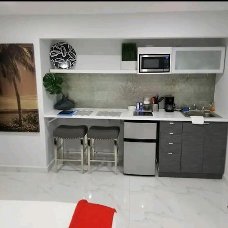 Posada Studios San Juan Luaran gambar