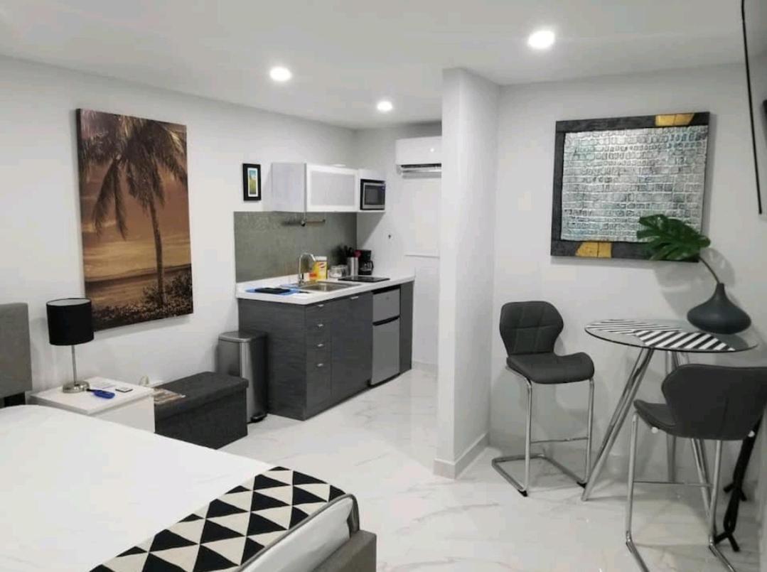 Posada Studios San Juan Luaran gambar
