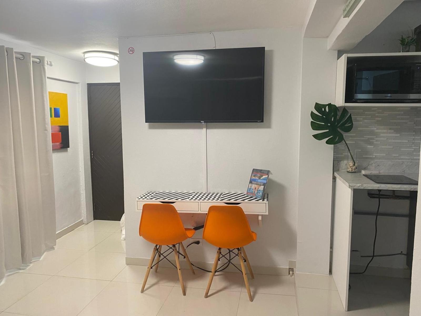 Posada Studios San Juan Luaran gambar